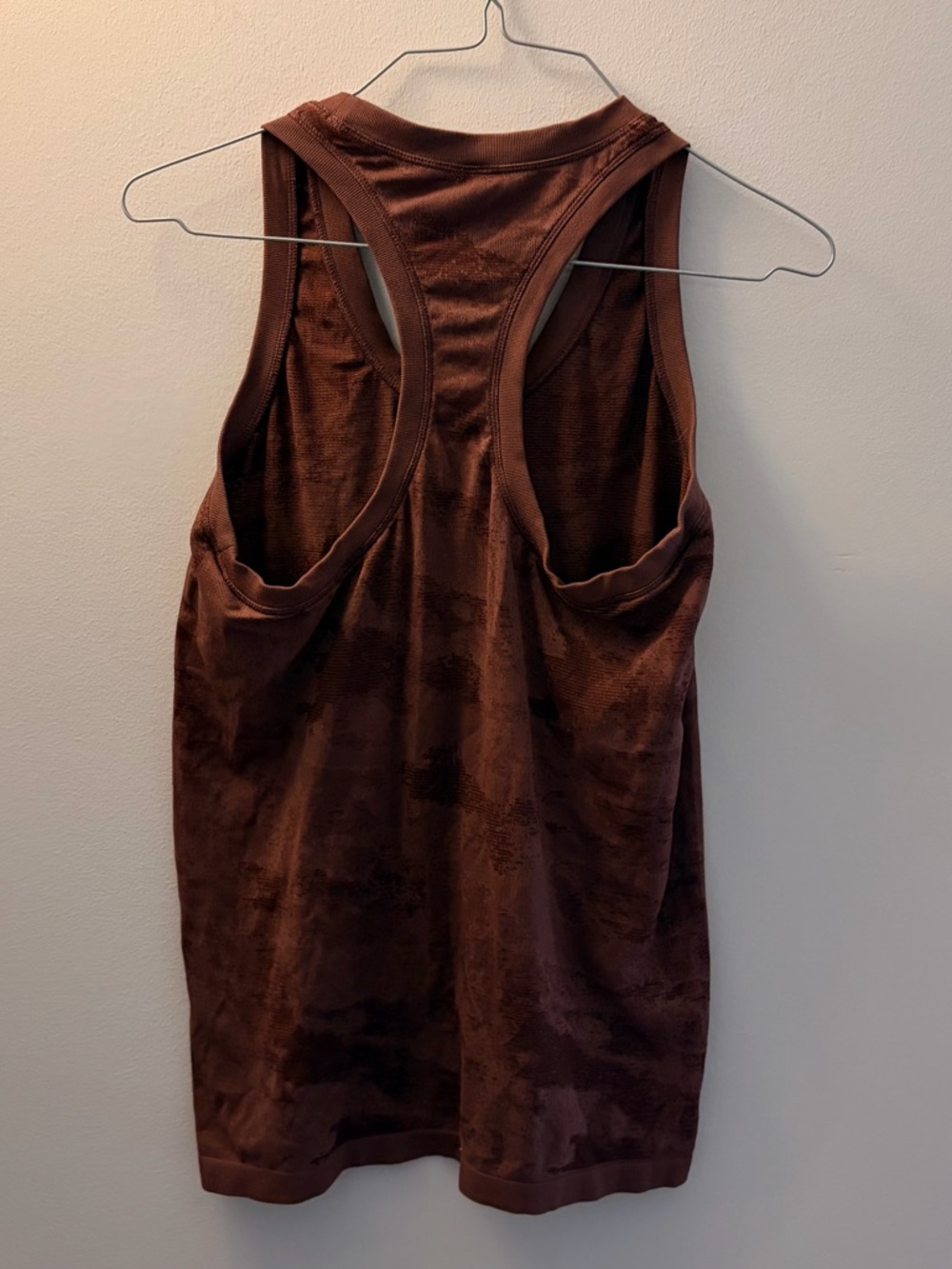 Fabletics Tanktop - Picture 2 of 3